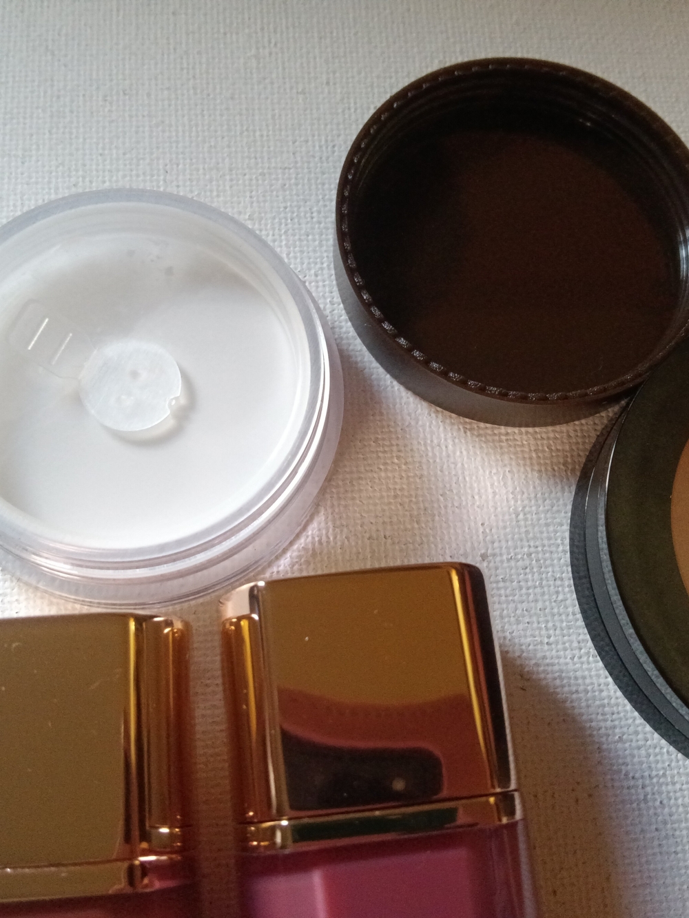 Makeup Bundle - Picture 6 of 7